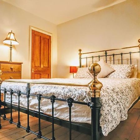 Cute Cottage 5 Min Walk From Cafes Station And Sea Hastings Dış mekan fotoğraf