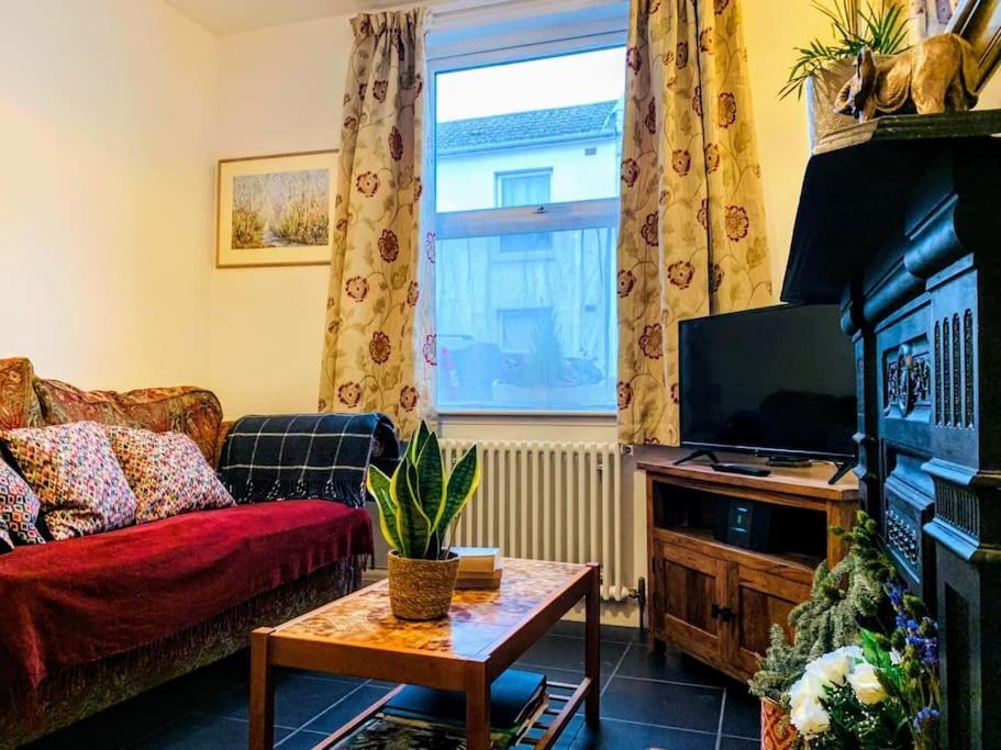 Cute Cottage 5 Min Walk From Cafes Station And Sea Hastings Dış mekan fotoğraf