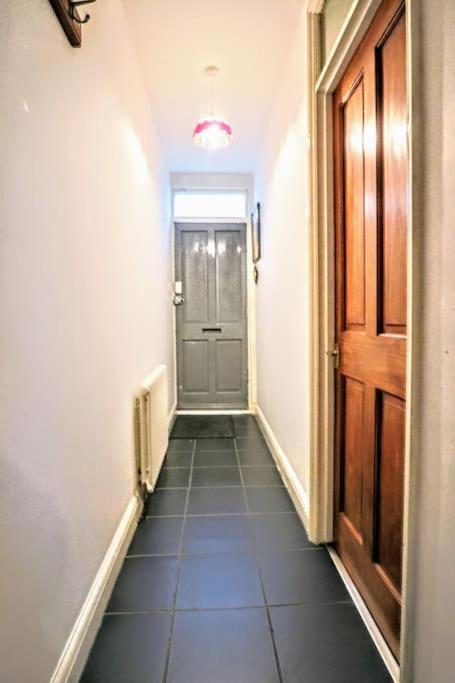 Cute Cottage 5 Min Walk From Cafes Station And Sea Hastings Dış mekan fotoğraf
